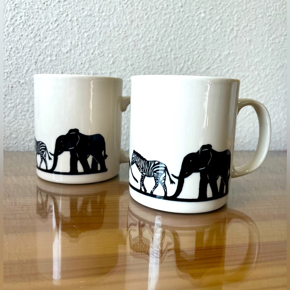 Vintage EIT England 12oz Mug Set - Safari Animals